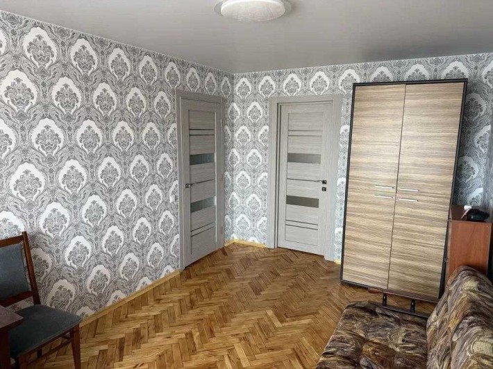 Оренда 2 кімнатної просторої квартири вул Наукова 10 - фото 1