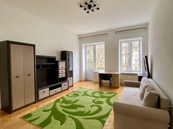 Оренда 2-х кімнатна квартира після ремонту в центрі Львов