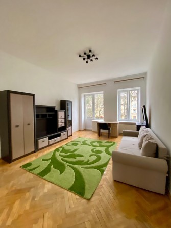 Оренда 2-х кімнатна квартира після ремонту в центрі - фото 1