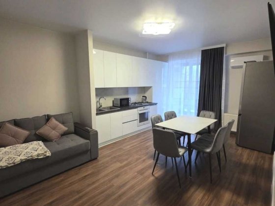 Оренда двокімнатної квартири Малоголосківська вулиця, Будинок Львов