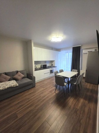 Оренда двокімнатної квартири Малоголосківська вулиця, Будинок - фото 1