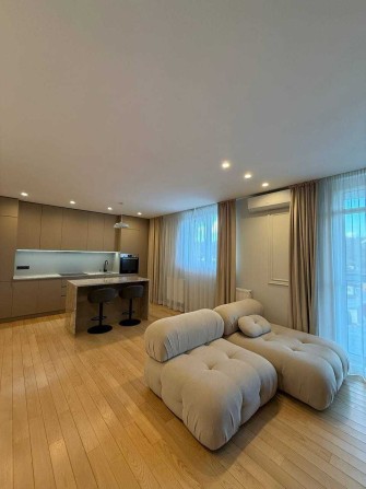 Оренда стильної 2 кімнатної квартири в ЖК Avalon Flex по вул. Топольна - фото 1