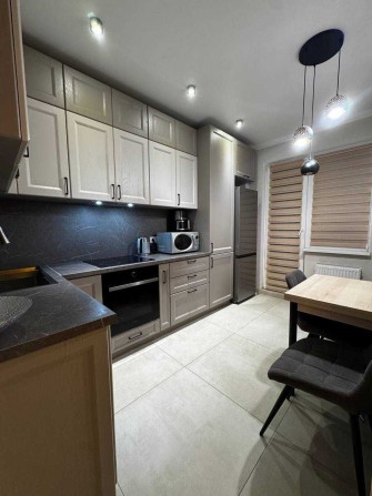 Новая стильная 1 комн квартира в ЖК Континент - фото 1