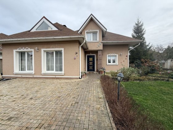 Оренда котеджного будинку на 8 сотках. Канадске селище Гостомель