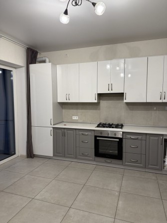 Сдам на Длительно (год и более) таунхаус в Молодежном, 4 спальни - фото 1