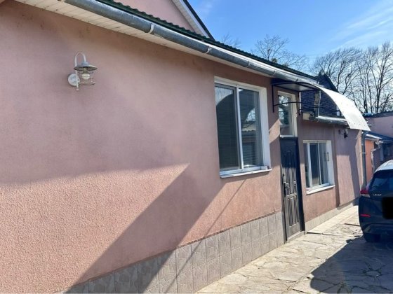 Оренда будинку Мукачево + комуналні платежі. Мукачево