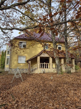 Здається будинок в тихому районі Мукачево. - фото 1