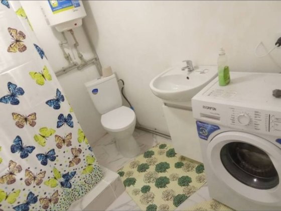 Будинок Славянськ 5кім. р-он СЕВерний .3 міс.90тис.