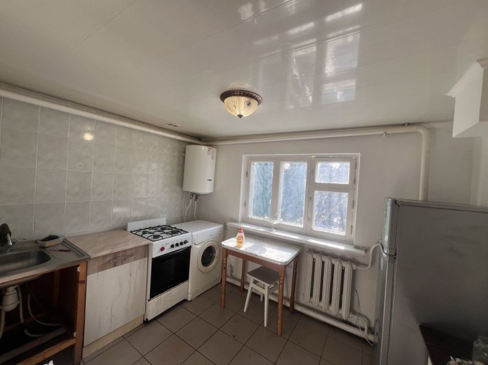 Оренда 1 кімнатного будинку - фото 1