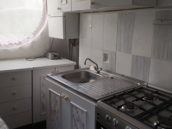 Оренда окремого будинку ( світло ніколи не вимикають) Хмельницький