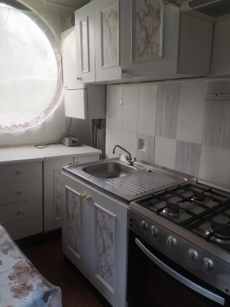 Оренда окремого будинку ( світло ніколи не вимикають) - фото 1