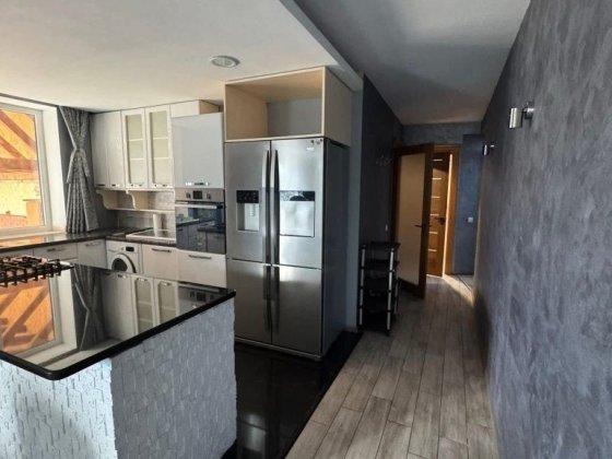 Оренда будинка Старе місто Шептицкий