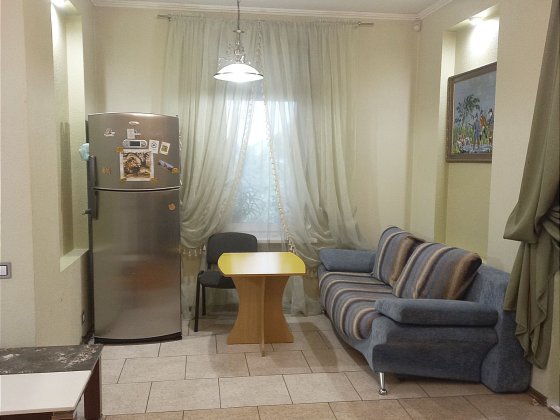 Здам 1/2 будинку без господарів вулиця Сосюри Бориспіль