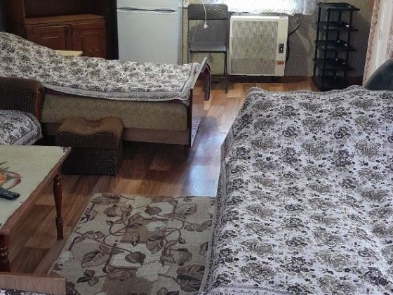 Здається ч/будинку.Можна для бригади.Р-н Торгмаш.Бровари. Бровари