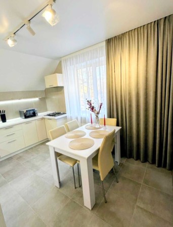 Оренда 2 поверховий будинок Газове опалення + Генератор - фото 1