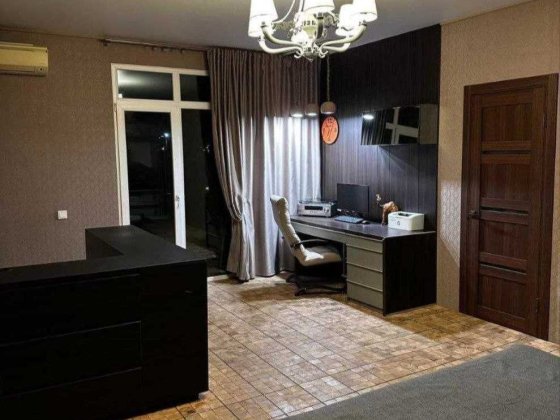 Оренда будинка  район  Ласточки Кривий Ріг