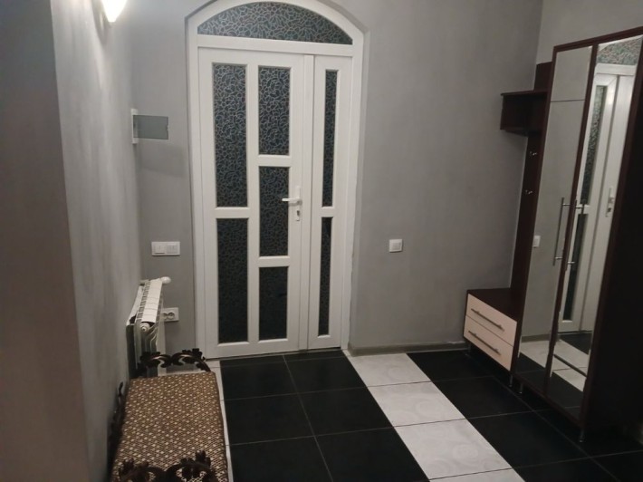 Оренда котеджу в місті!! - фото 1