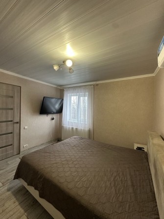 Здається в оренду 2 кімнатний будиночок з ділянкою Кронштадтська, РОША - фото 1