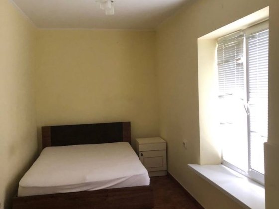 Двокімнатна в особняку РОША КЛУБ (місце під авто)