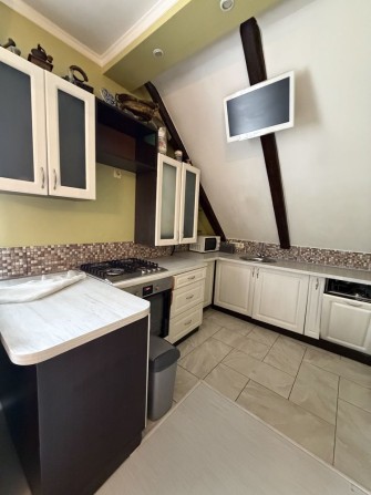 Напівособняк район готелю Ужгород. Газ. Можна тваринки. - фото 1