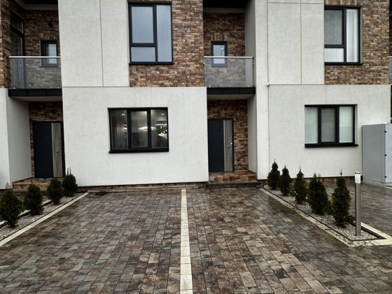 Оренда 3 кімн. таунхаусу в New Villagge|перша здача Ужгород