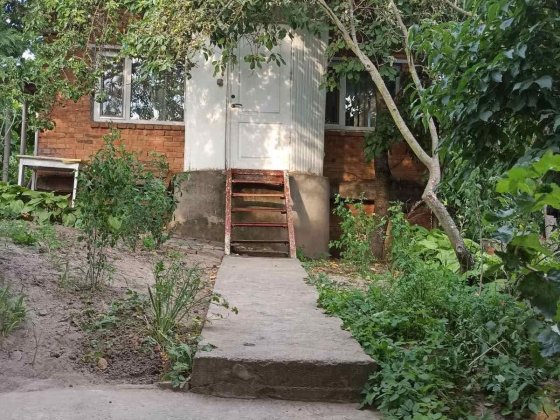 Оренда  будинку рн фонтана Рошен. Чернігів