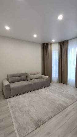 Оренда танхаусу в  хорошому районі - фото 1