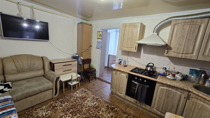 2к частина будинку на Слов'янці. Комунальні платити не потрібно - фото 1