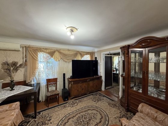 Оренда будинку у центрі міста Дніпро