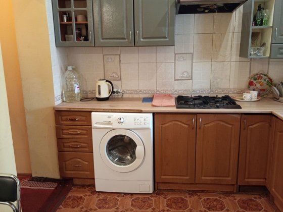 Сдается часть  дома в центре