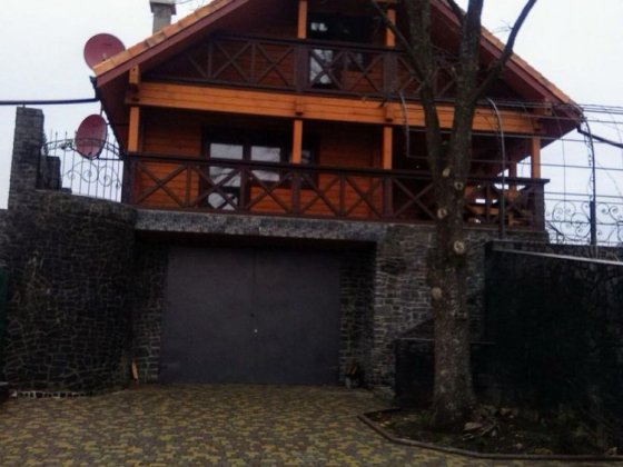 Здам 2пов Будинок Можливо На Короткий Термін 5-8чол