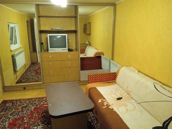 Здам окремий будиночок у Бортничах Київ