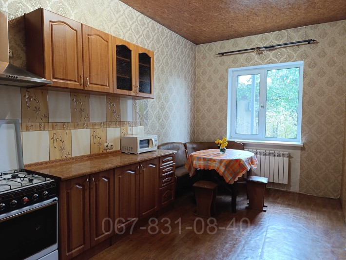 Здам будинок з газовим опаленням та всіма зручностями лівий берег - фото 1