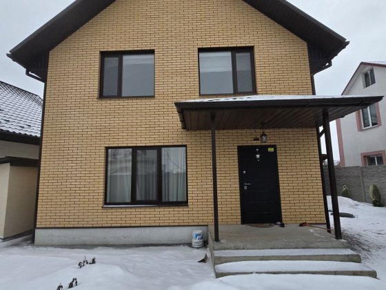 Здається шикарний 4 кімнатний Будинок по Вулиці Козацька. Винница