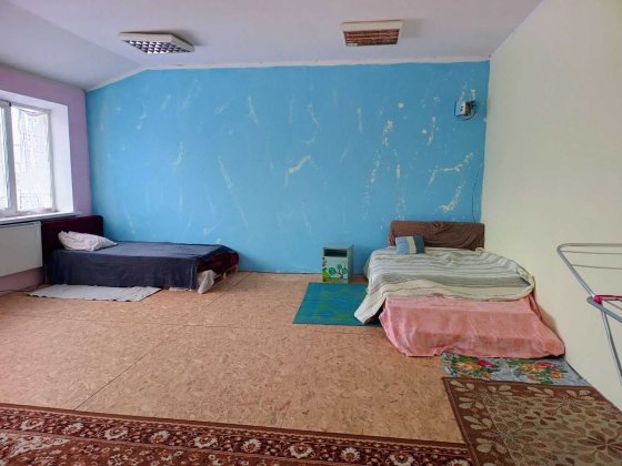 Без застави На  1-3 місяці 3-х кімн. частину будинку міс