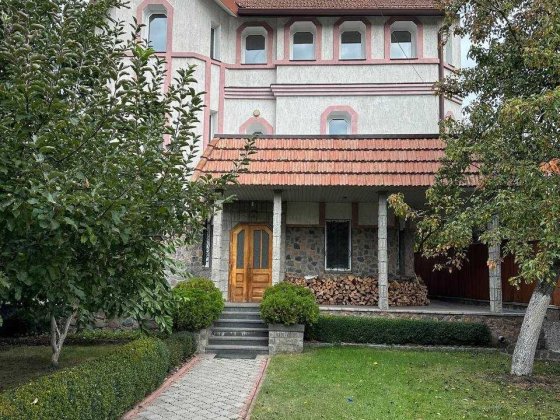 Оренда сучасного приватного будинку Печерськ від власника без комісії Киев