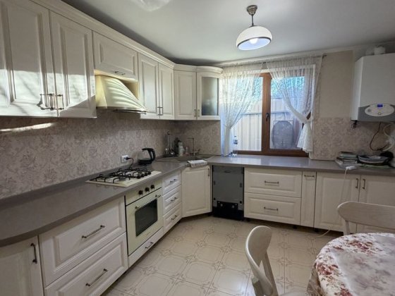 Оренда будинку в Центрі міста