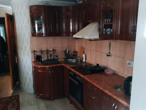 2-на вул.Пермській!!! Поруч ЗОШ16, двір загального користування