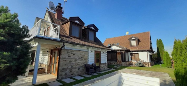 Будинок на Соломінці з особистим бомбосховищем з кухнею та кімнатою - фото 1