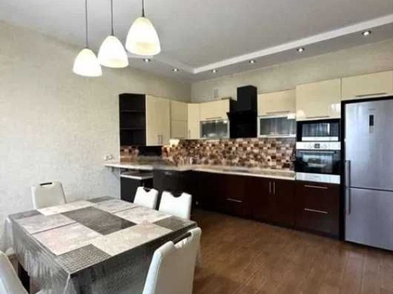 Аренда дом 4к 200м2 6 соток Борислава Брондукова / Науки / Неоплаза Дніпро