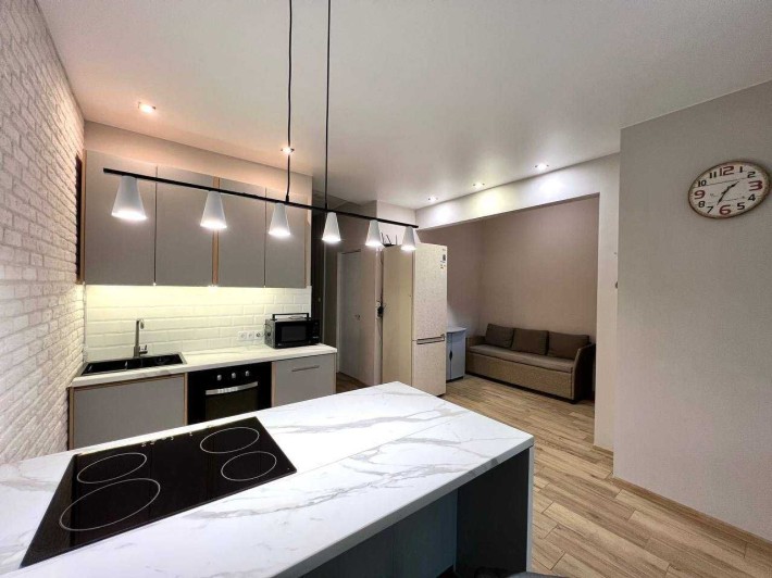 Київ, Райдужний масив. Оренда сучасного будинку біля озера. - фото 1