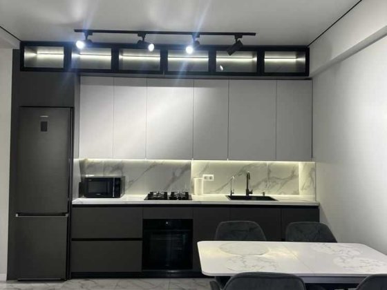 Котедж. Дизайнерський Ремонт. Паркінг. Чудова Локація. Оренда. Львов