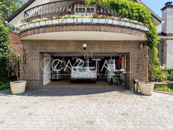 Оренда будинку на Батиєвій Горі  	вул. Николы Миклухи-Маклая Київ