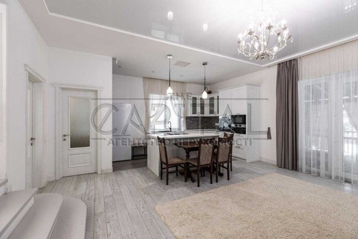 Оренда Будинок 220м2 Київ Солом'янський Р-Н - фото 1