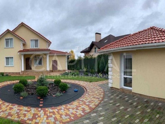 Оренда / Будинок/180 м2/Голосіївський район/вул. Березова Киев