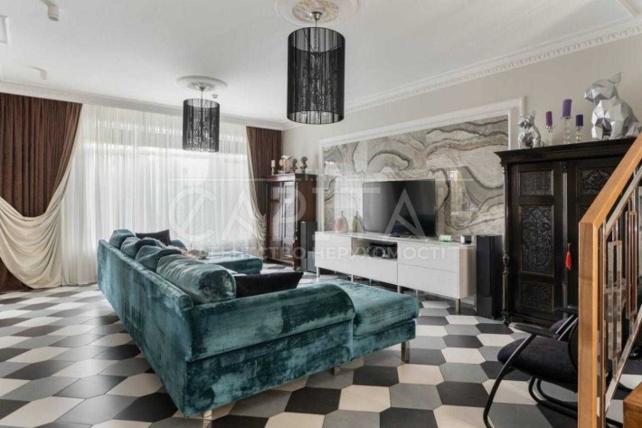 Автономний з газом стильний будинок у  КМ Італійський квартал - фото 1