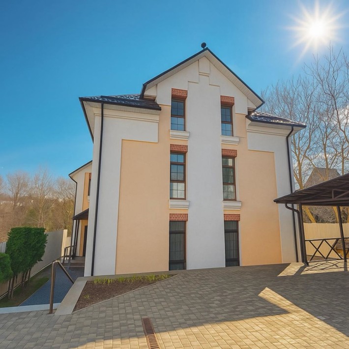 Оренда / Будинок  Київ, Голосіївський район, шос. Стратегічне - фото 1