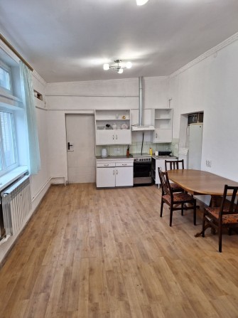 Сдам дом 1 комнатный  между Ивановским мостом и Ленпоселком.ГАЗ.Огород - фото 1