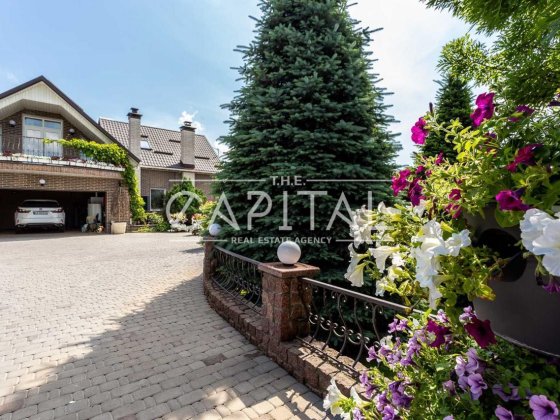 Оренда будинку 250 м2, Солом'янський р-н, сонячні панелі торг Киев