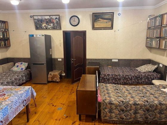 1/2 в Частном Доме, в Жулянах. 5 спальн мест